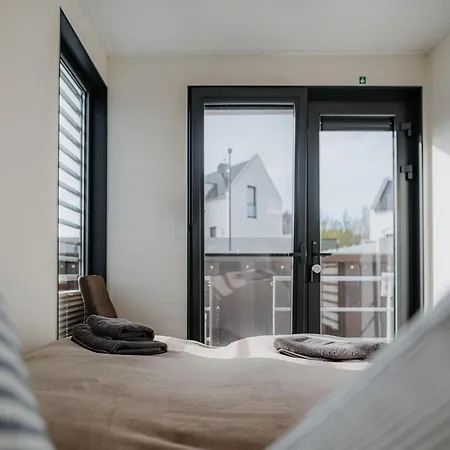 Spacious Houseboat In بيناموندا