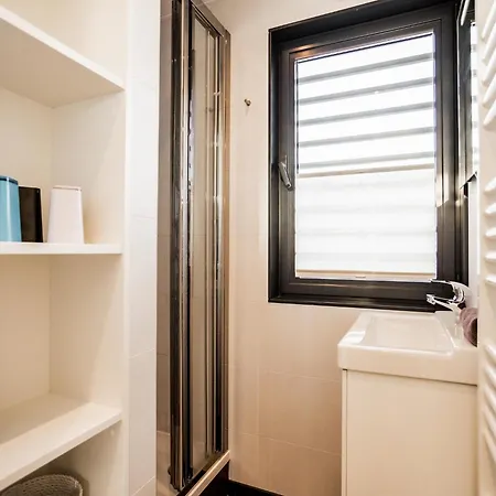 Spacious Houseboat In 페네뮌데